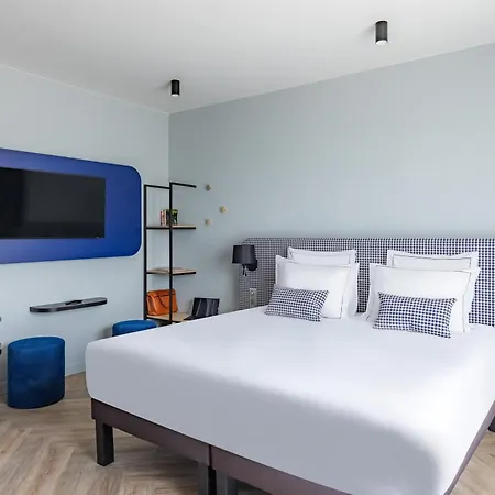 Appart'city Collection Paris Cdg Airport 4*