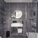 Appart'city Collection Paris Cdg Airport 4*