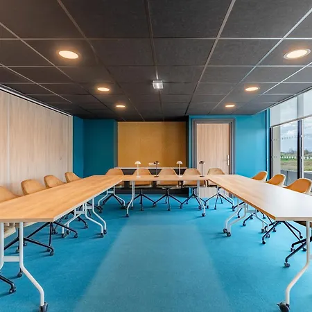Appart'city Collection Paris Cdg Airport Aparthotel