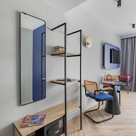 Lägenhetshotell Appart'city Collection Paris Cdg Airport 4*