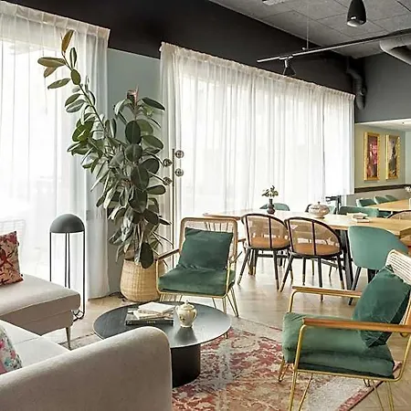 Appart'city Collection Paris Cdg Airport 4*