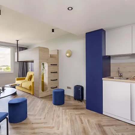 Appart'city Collection Paris Cdg Airport 4*