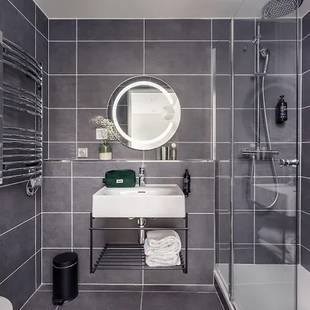 Appart'city Collection Paris Cdg Airport 4*